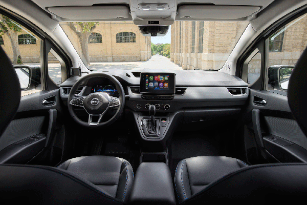 Nissan Townstar interior