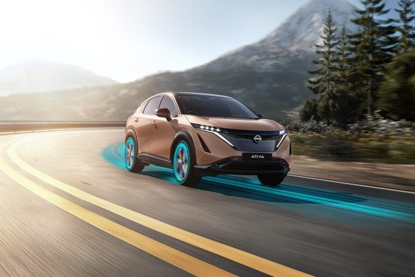 Nissan Ariya front
